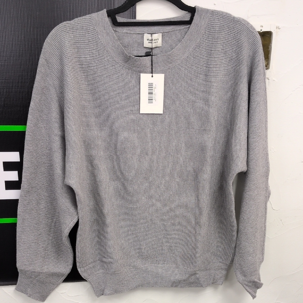 Men's Gray Sweater